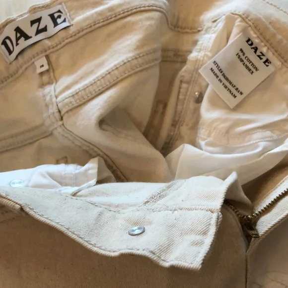 NAZP Women's High Rise Jeans - Cream - Picture 6 of 6